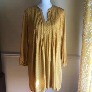 Old Navy yellow dress